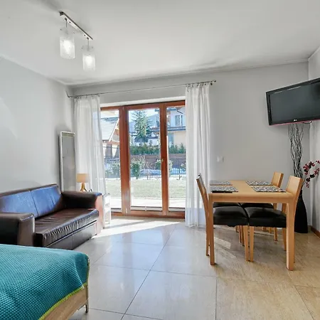 Magnolia Centrum Taras *